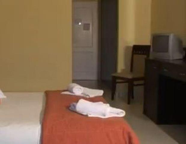 Alimos Hotel Denny'S Inn מראה חיצוני תמונה